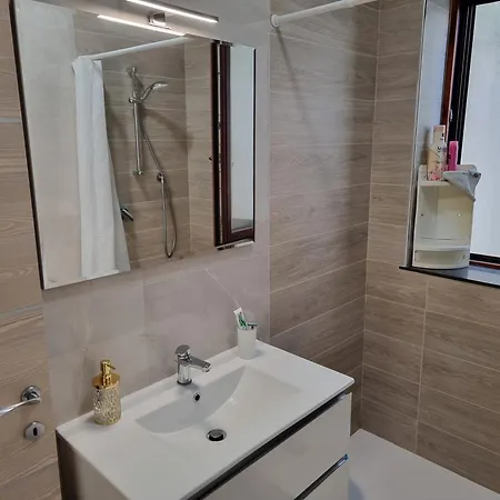 Rosy Vacation モンテ・ディ・プローチダ