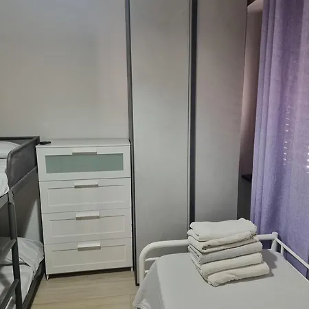 Rosy Vacation アパート