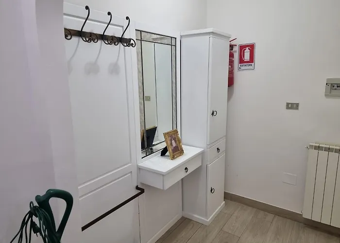 Rosy Vacation 몬테 디 프로치다